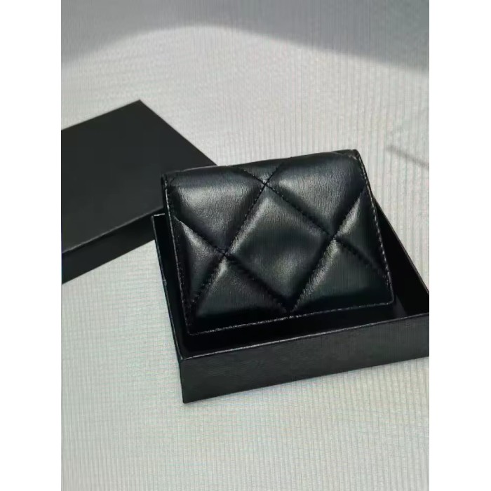 EleganceFold – Portafoglio Donna LuxeMulti-Funzione