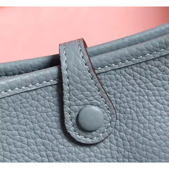 Borsa Luxe Classic in Pelle – Tracolla Artigianale da Donna