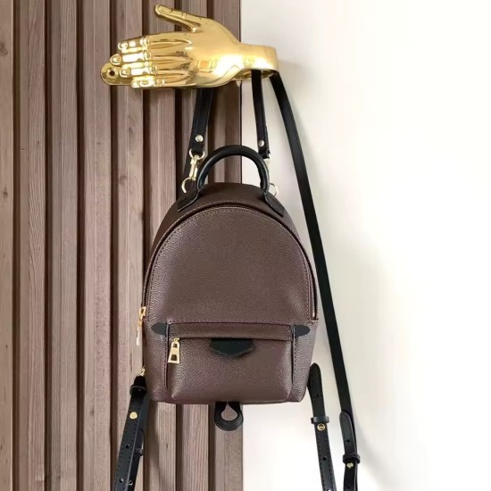 Black Luxury Shoulder Backpack – Elegant Women’s Designer Bag | Lux VL