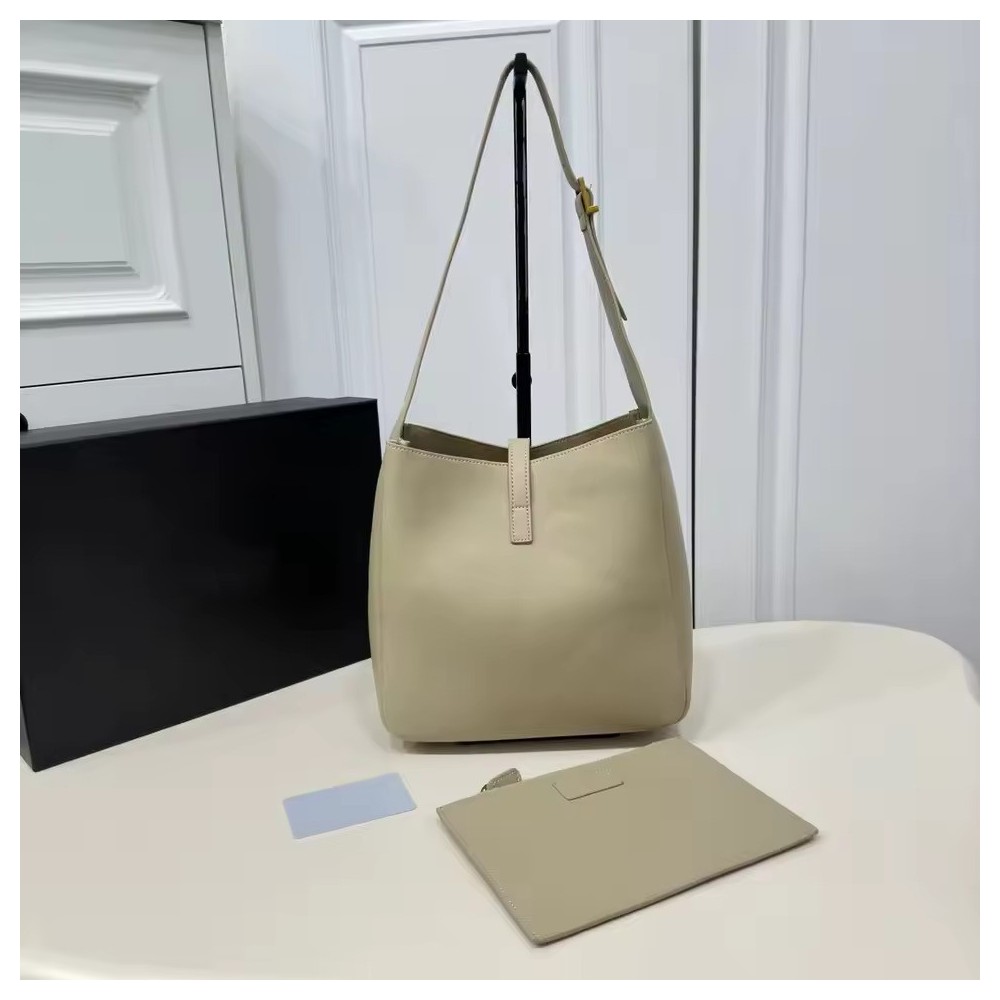Borsa Estiva Sotto Spalla di Lusso – Borsa da Donna in Vera Pelle, Elegante e Classica