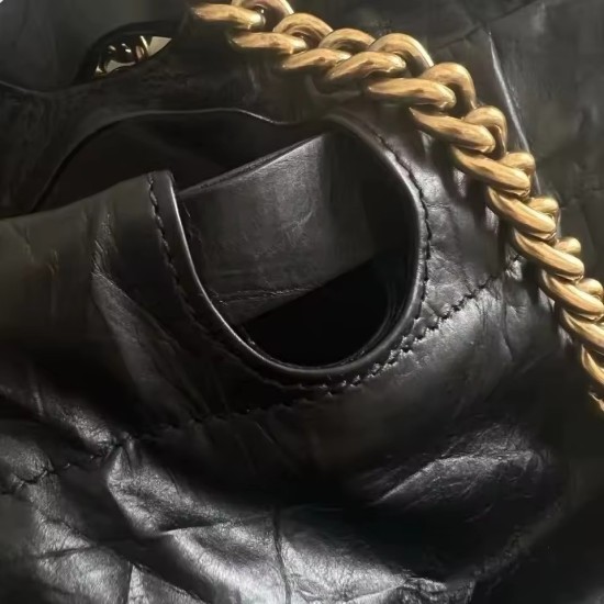 Borsa Secchiello in Pelle di Vitello Lucida Stropicciata – Capiente Borsa Donna con Coulisse a Spalla