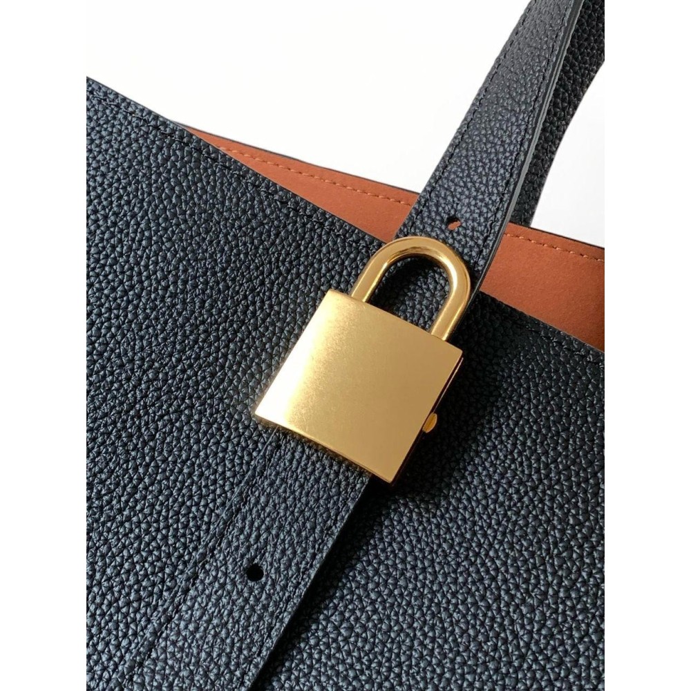 Luxury Women’s Tote Bag – High-Quality Fashion Handbag for Everyday Elegance