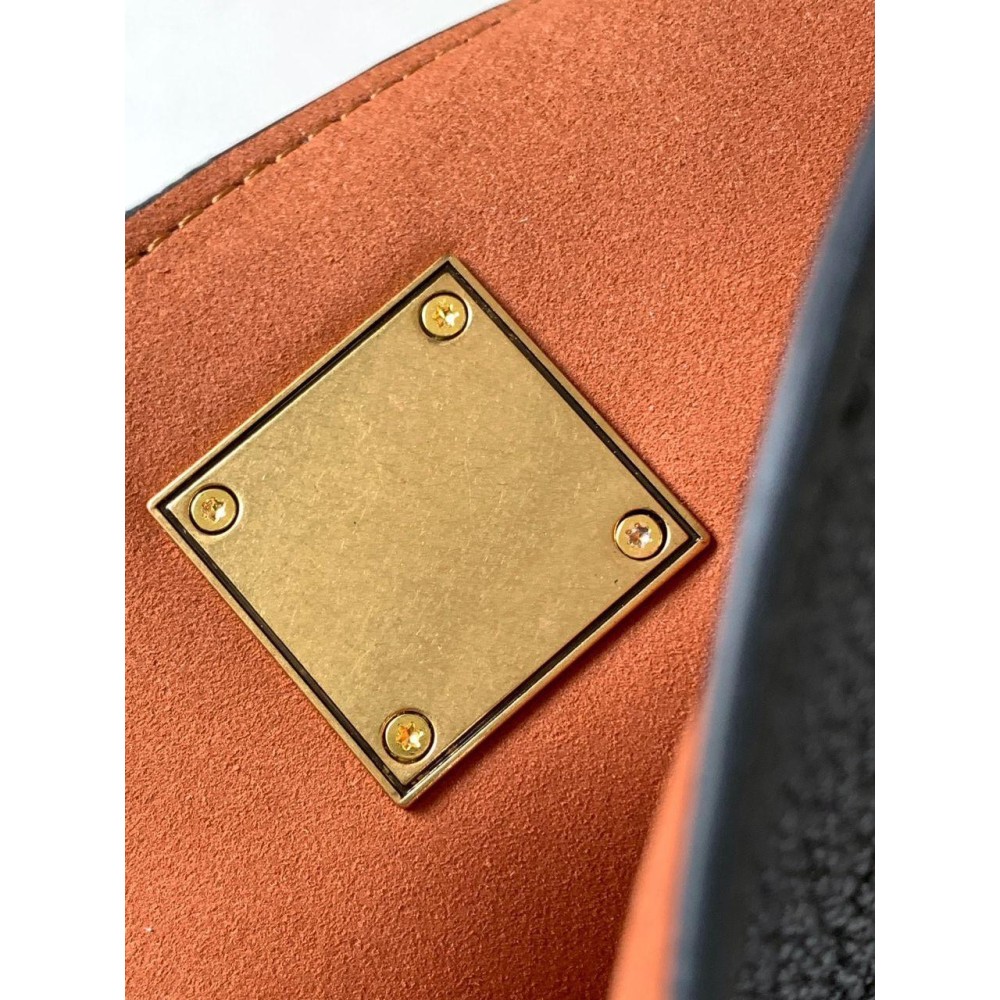 Luxury Women’s Tote Bag – High-Quality Fashion Handbag for Everyday Elegance