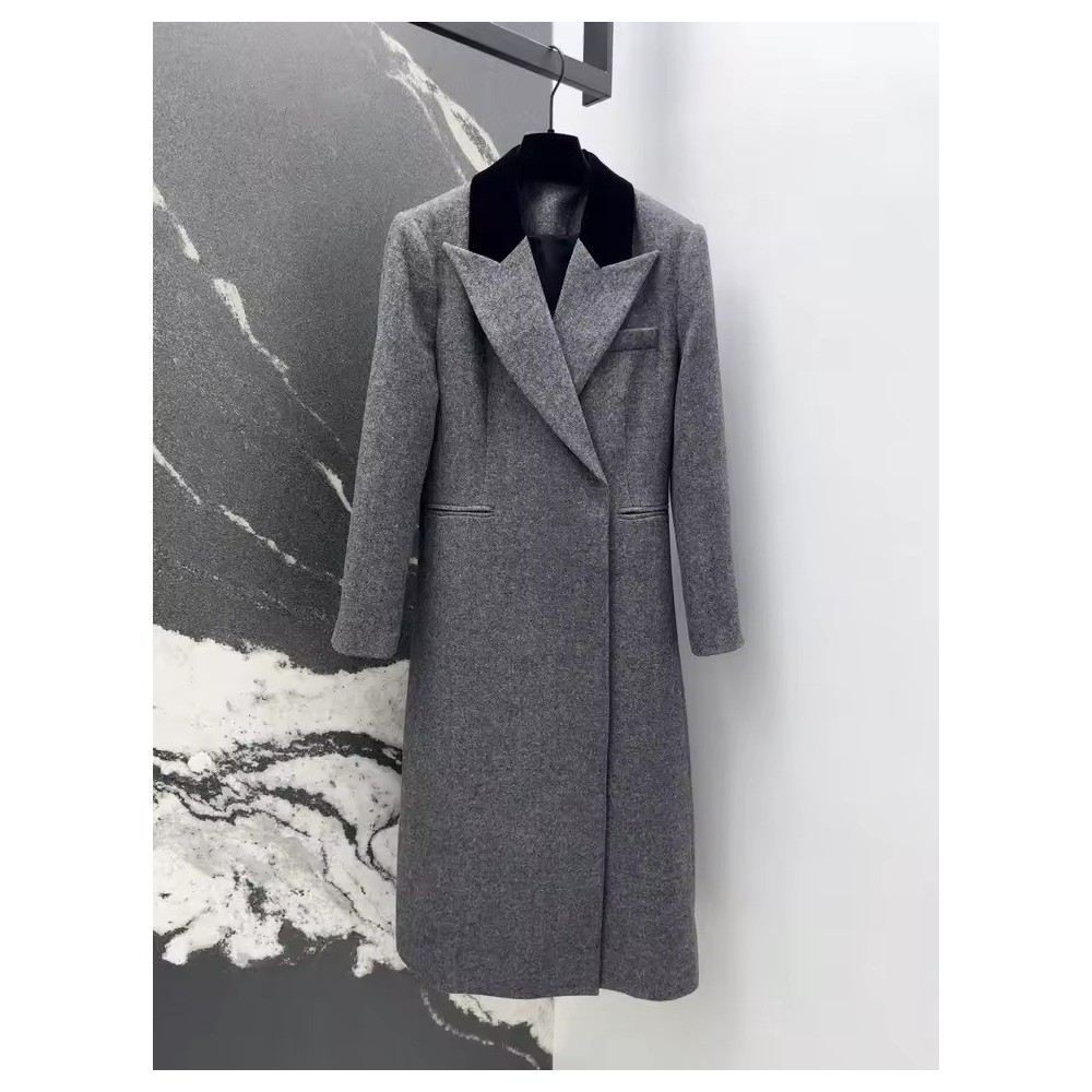 Cappotto da Donna in Lana Patchwork Grigio – Outerwear di D Lusso 50% Lana per l’Autunno