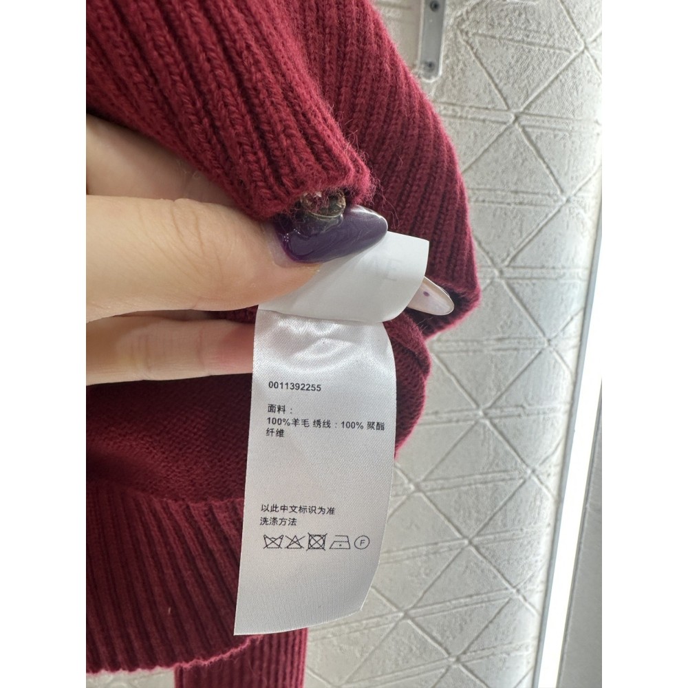 Embroidered Color-Blocked Wool Knit Sweater | Soft Wool Ribbed Pullover with Chest Emblem