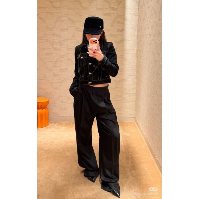 Pantaloni da Tailleur in Lana a Vita Alta con Fascia Stampata – Orlo Pieghettato Slim, Lana Pregiata Morbida