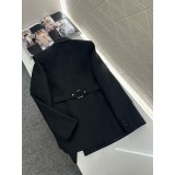 Completo Tailleur Elegante con Cintura – Giacca a Rever a Lancia e Pantaloni a Gamba Larga, Spalle Strutturate Oversize