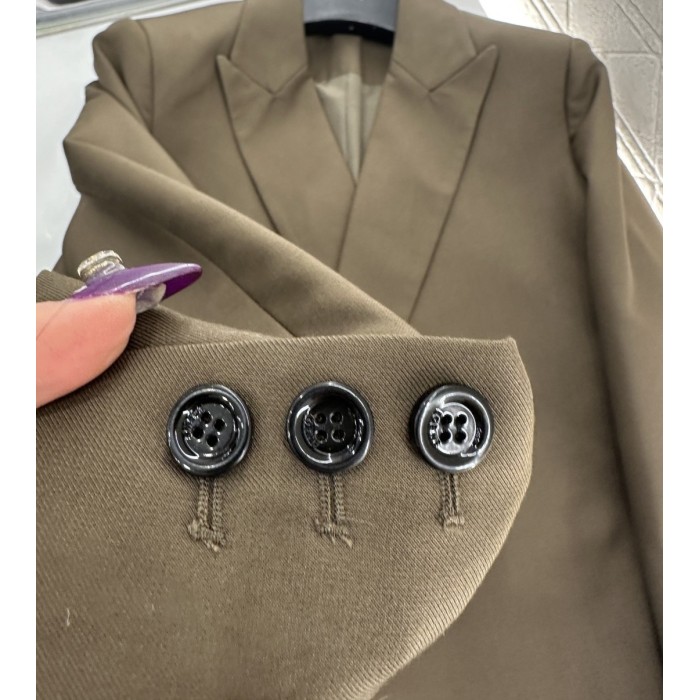 Completo Tailleur Elegante con Cintura – Giacca a Rever a Lancia e Pantaloni a Gamba Larga, Spalle Strutturate Oversize