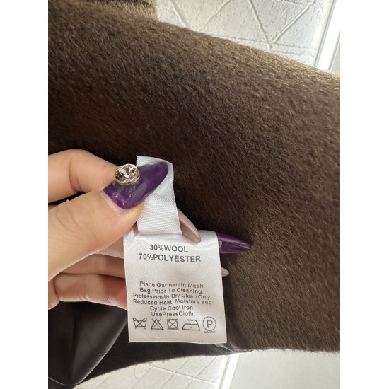 Blazer in Lana su Misura con Rever e Spilla Dorata | Tessuto Pregiato Testurizzato