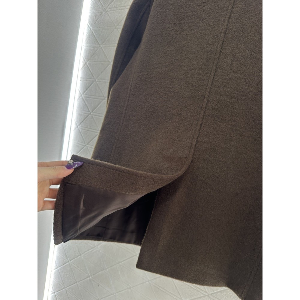 Luxe Custom Wool Blazer with Lapel & Pin | Premium Textured Fabric