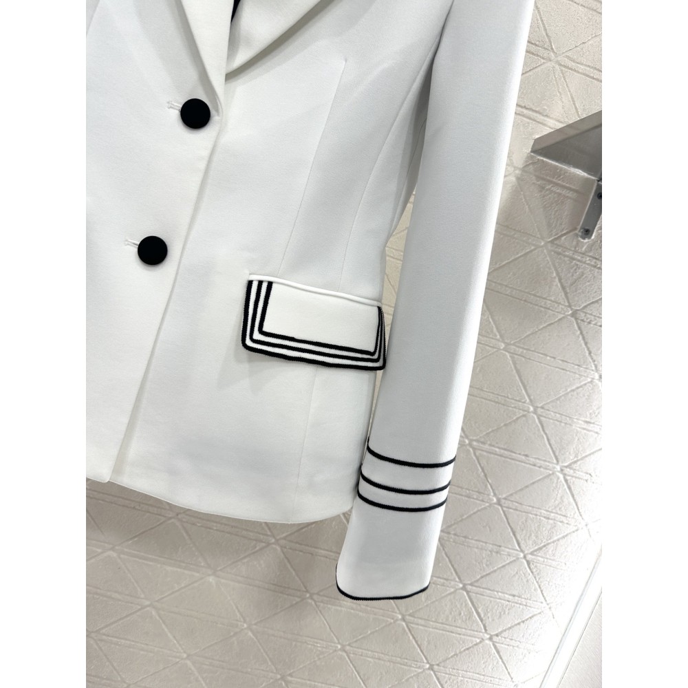 Slim-Fit Color-Blocked Lapel Suit with Embroidery | Luxe Tailored Women’s Suit