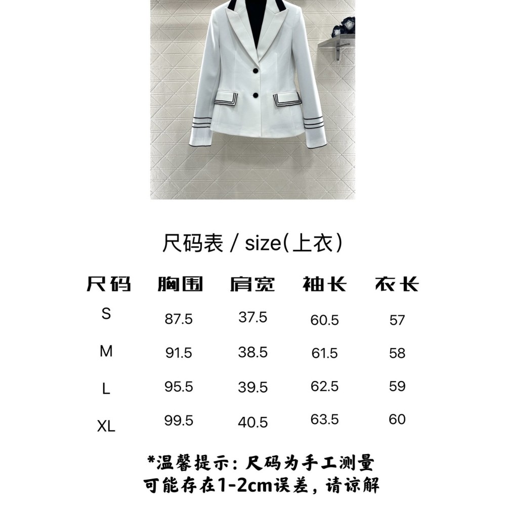 Abito Slim-Fit Color Block con Rever e Ricamo | Completo Elegante da Donna