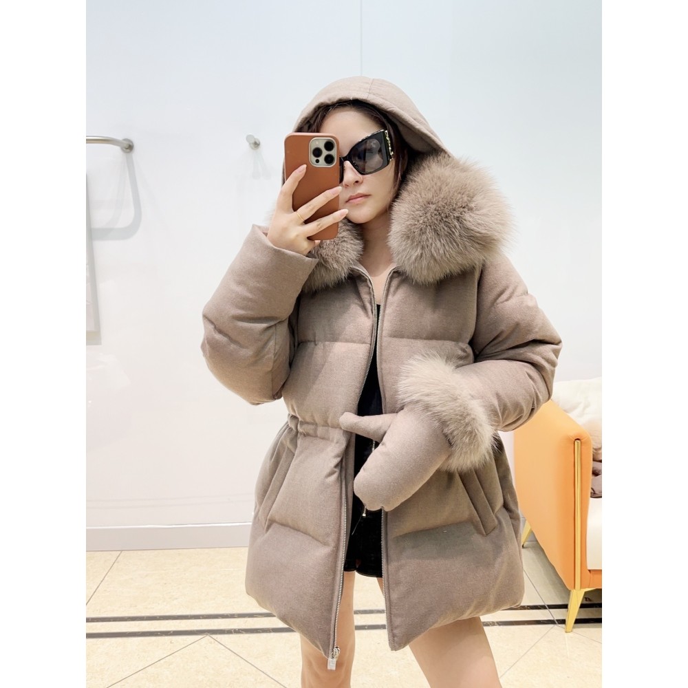 Luxe Wool Cashmere Goose Down Coat with Fox Fur Collar and Gloves