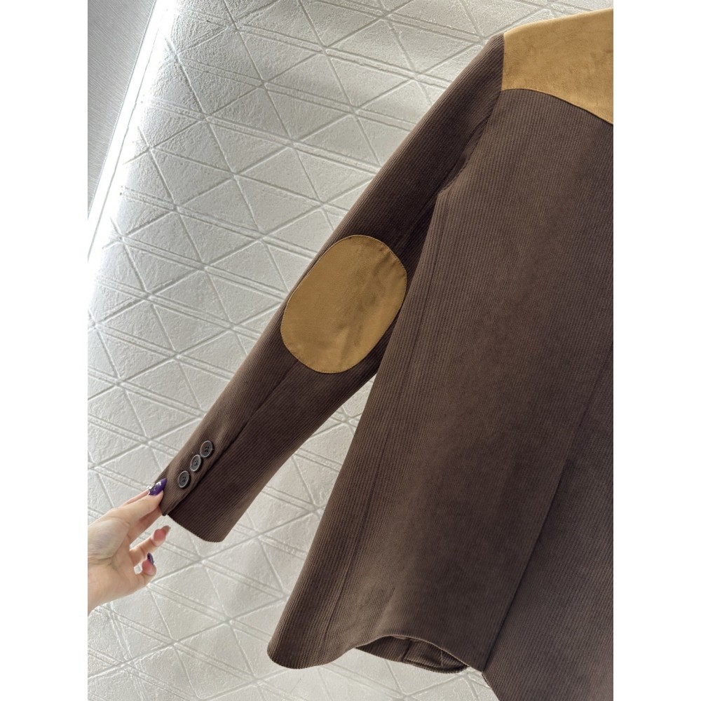 Giacca con Revers in Stile Maillard e Bordature a Coste con Dettagli in Camoscio