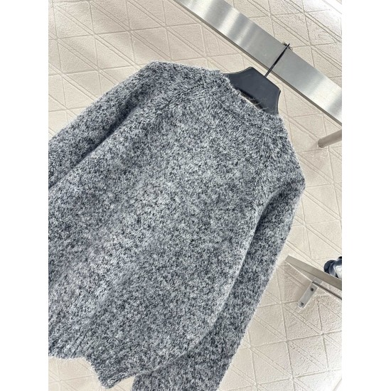 Maglione in Cashmere con Perline e Scollo Tondo