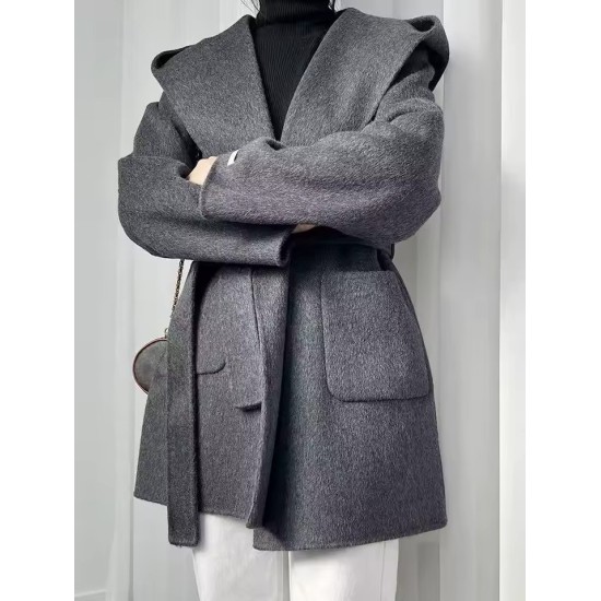 Cappotto in Lana Double-Face con Cappuccio | Elegante Modello Vestaglia con Cintura