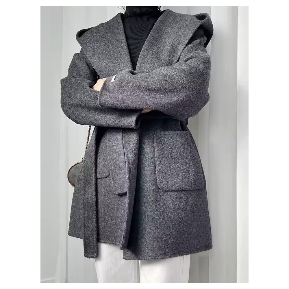 Cappotto in Lana Double-Face con Cappuccio | Elegante Modello Vestaglia con Cintura