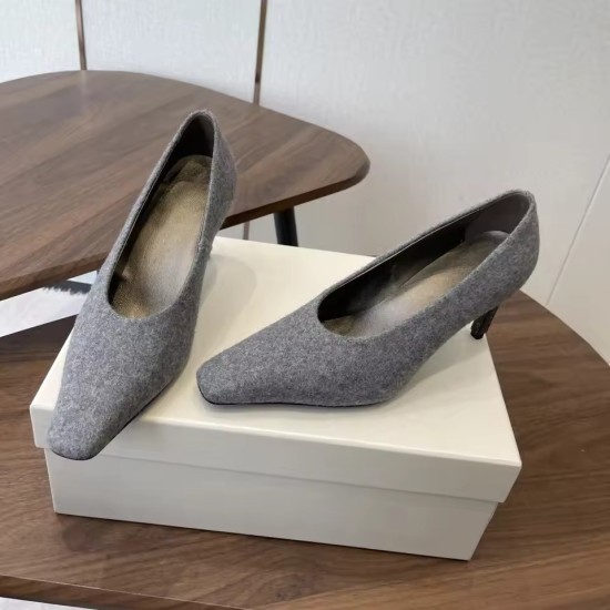 Décolleté in Pelle con Strass e Tacco a Spillo