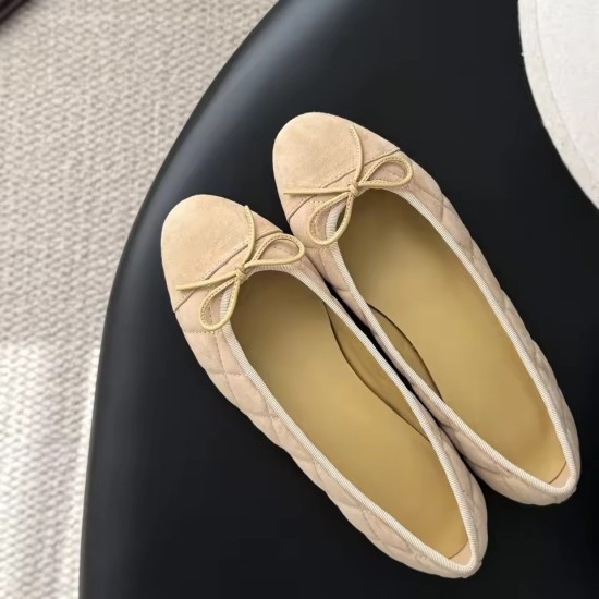 Ballerine Trapuntate Rosa in Pelle con Punta Nera