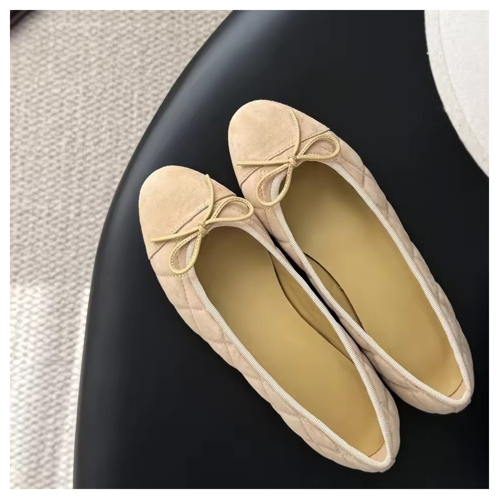 Ballerine Trapuntate Rosa in Pelle con Punta Nera