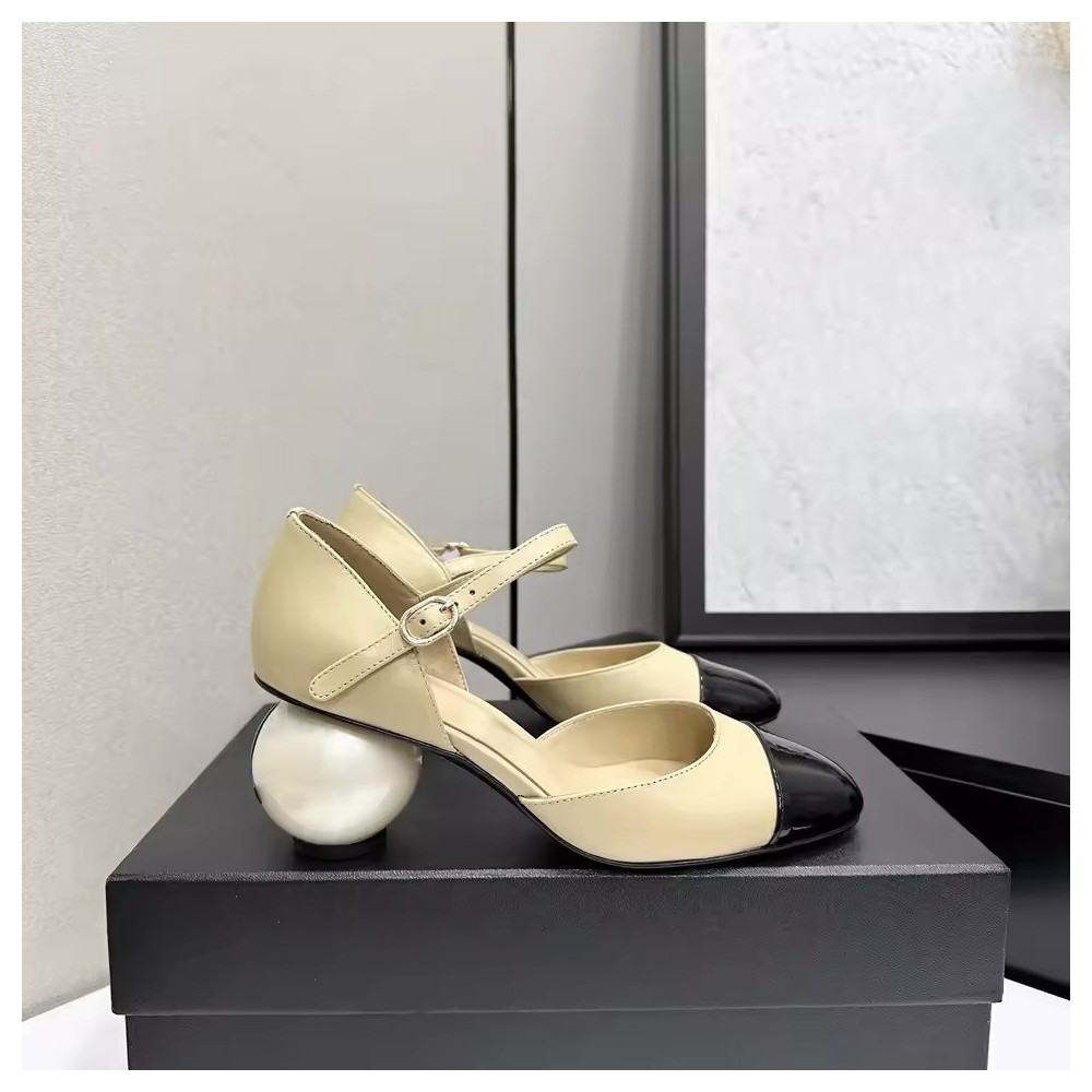 Two-Tone Mary Jane Pumps - Women's Cap Toe Block Heels with Sculptural Pearl