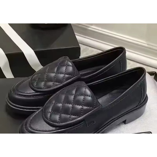 Women's Quilted Leather Loafers | Elegant Slip-On Platform Moccasins