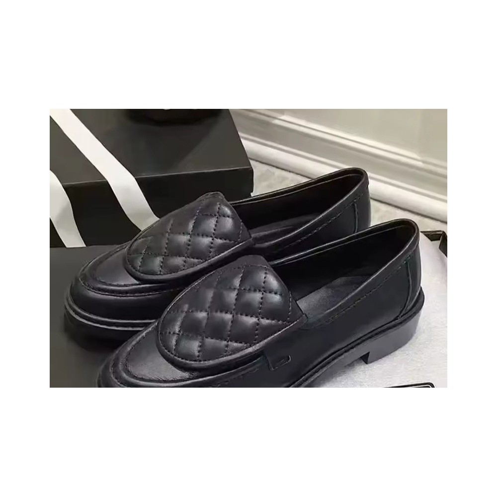 Mocassini in Pelle Trapuntata da Donna | Eleganti Scarpe Platform Slip-On
