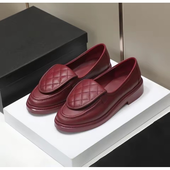 Mocassini in Pelle Trapuntata da Donna | Eleganti Scarpe Platform Slip-On