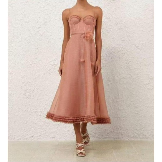 Vestito Midi Rosa Antico con Bustier Strutturato e Gonna a Ruota