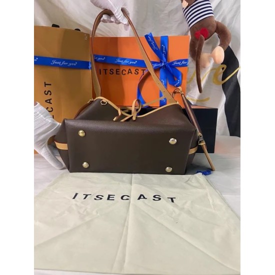 Luxury Women’s Shoulder Bag – Elegant Design & Premium Materials | Lux VL