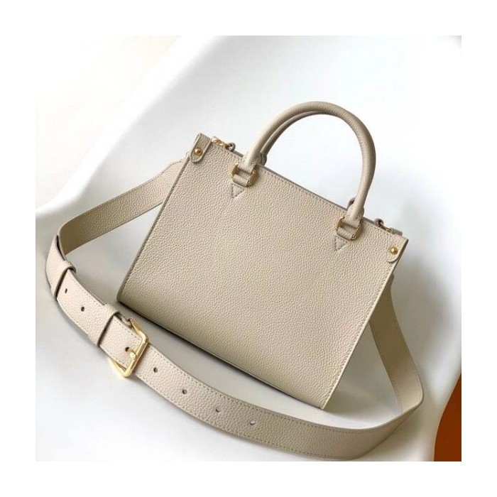 Luxury Women's Leather Crossbody & Top-Handle Bag – Elegant, Versatile, Italian Design