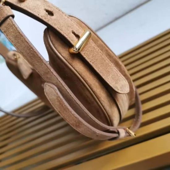 Borsa Moon Lux FF in Pelle Opaca – Lusso Minimal e Eleganza Senza Tempo