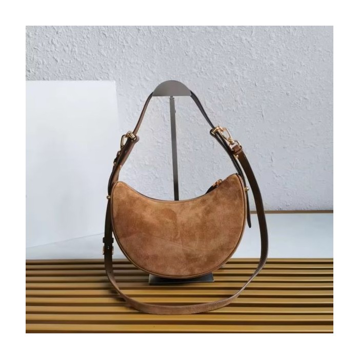 Moon Lux FF Frosted Leather Shoulder Bag – Minimal Luxury & Timeless Elegance