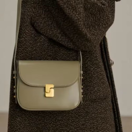 Luxury Women’s Purple Leather Briefcase – Elegant Designer Bag