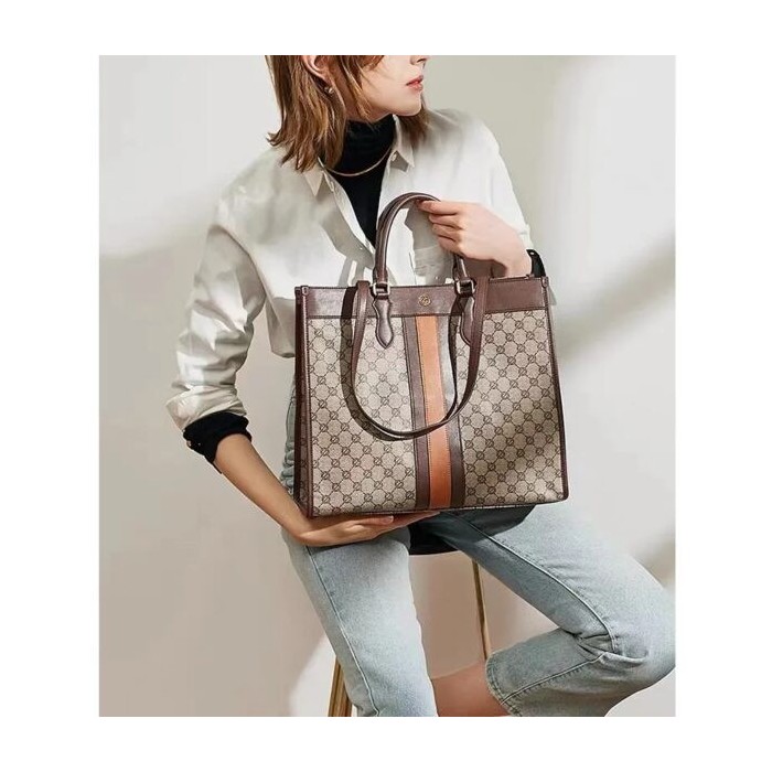 Lux G Borsa da Donna in Pelle Bianca – Design Elegante e Materiali Pregiati