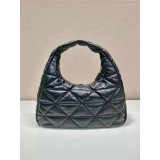 Classic Women’s Luxury Shoulder Bag | Elegant Design & Premium Materials – P Lux