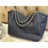 Lux C Women’s Chain Tote Bag – Elegant Design & Premium Materials