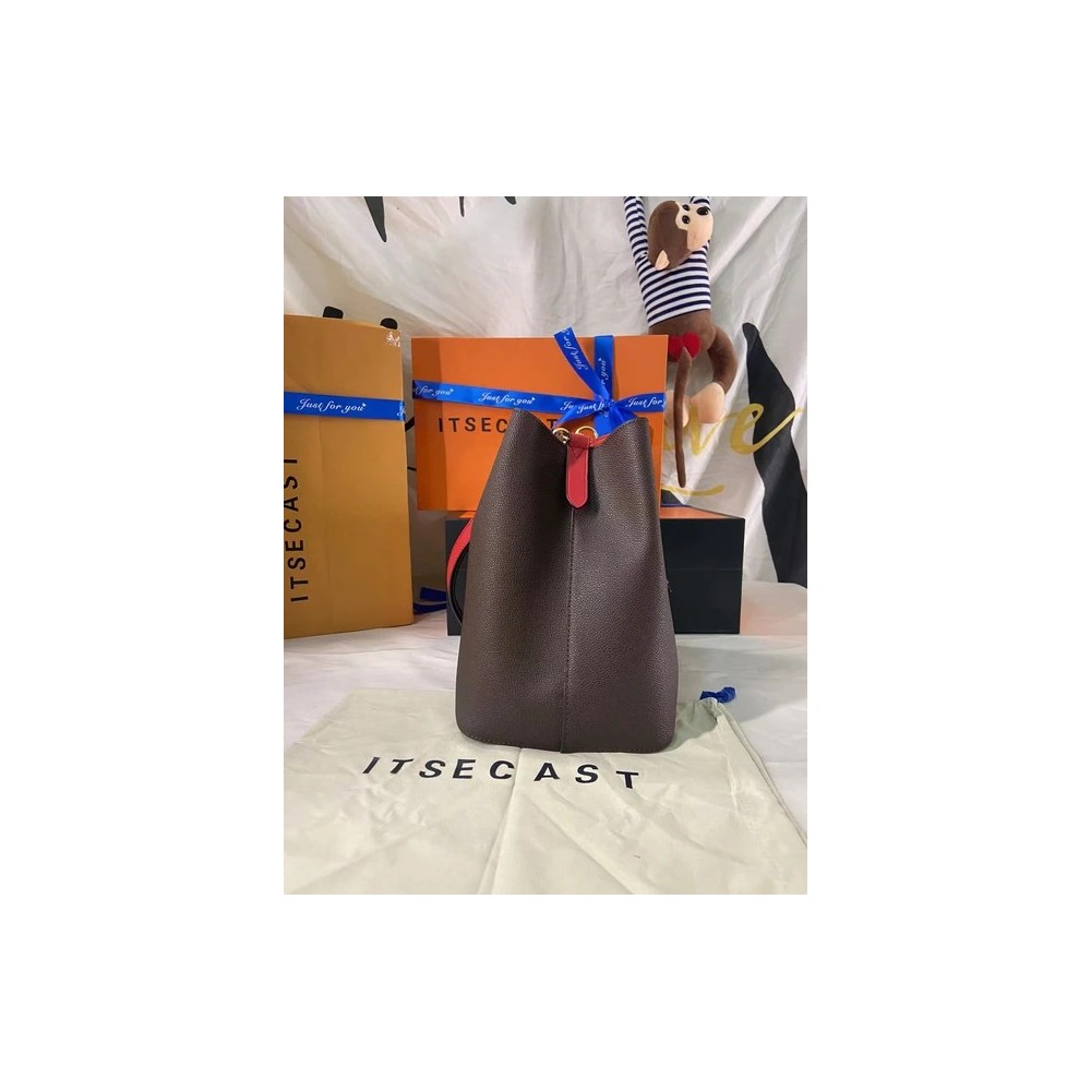 Luxury Women’s Canvas Handbag with Metal Chain | Lux VL