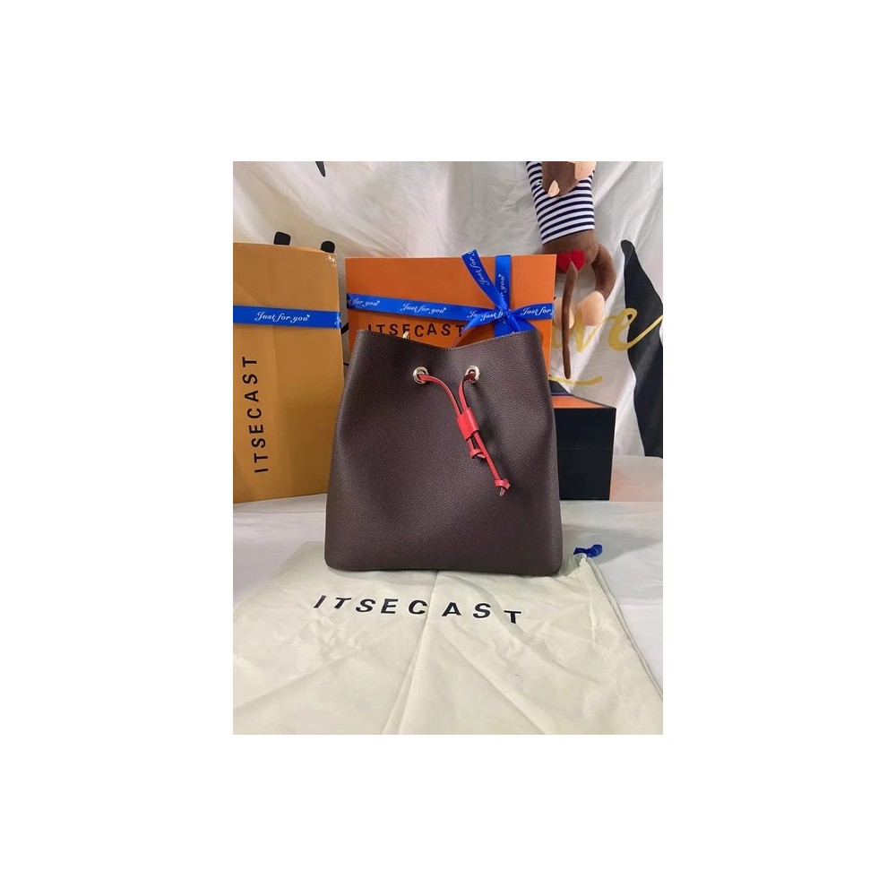 Luxury Women’s Canvas Handbag with Metal Chain | Lux VL