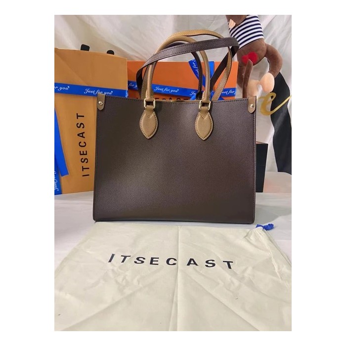 Lux VL Women’s Shoulder Bag – Elegant Design & Premium Materials