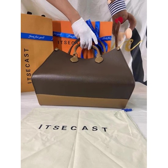 Lux VL Women’s Shoulder Bag – Elegant Design & Premium Materials