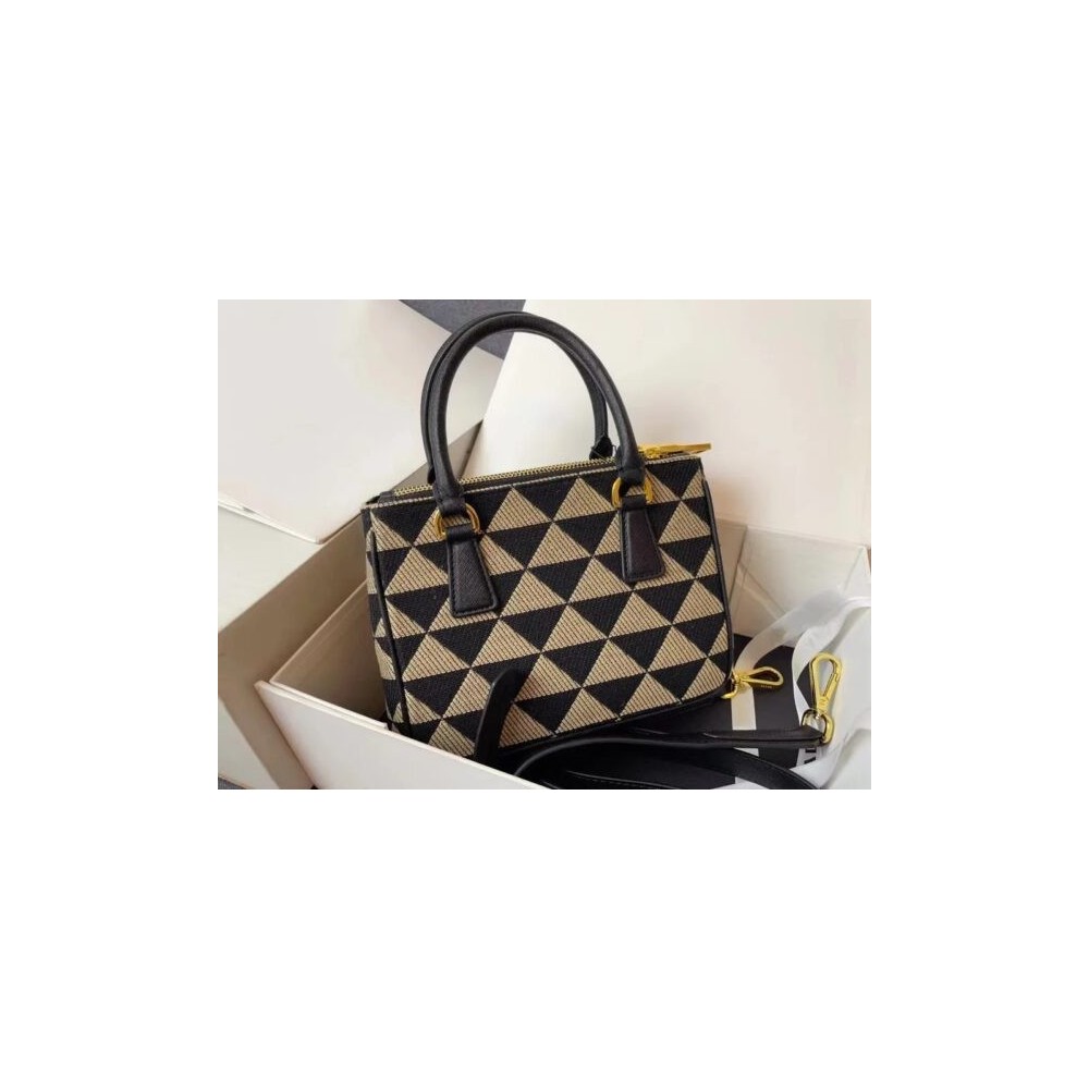 P Lux Women’s Luxury Crossbody Bag | Premium Italian Craftsmanship