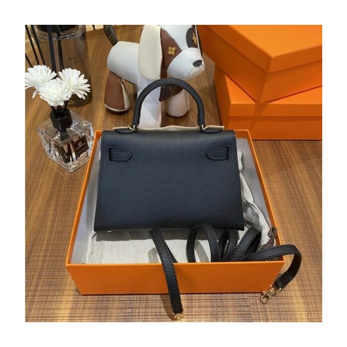 H Lux Premium Leather Shoulder Bag – Elegant Design & Timeless Craftsmanship