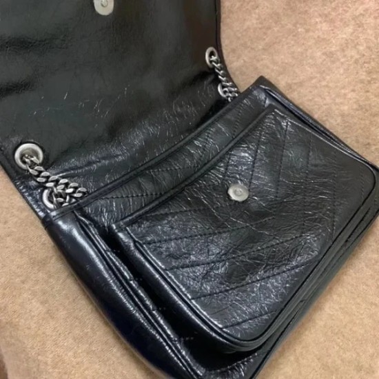 Luxury Leather Chain Shoulder Bag | Timeless Elegance & Italian Craftsmanship