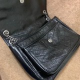 Borsa a Spalla di Lusso in Pelle con Catena | Eleganza e Qualità Artigianale