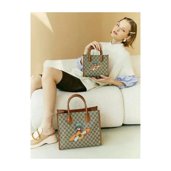 Borsa a Tracolla di Lusso G per Donna – Elegante Borsa Firmata