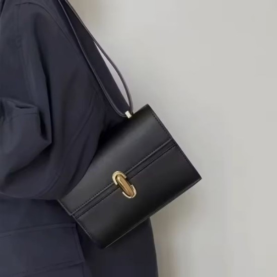 Brand Symmetry 19 Genuine Leather Shoulder Bag – Elegant & Versatile Women’s Crossbody