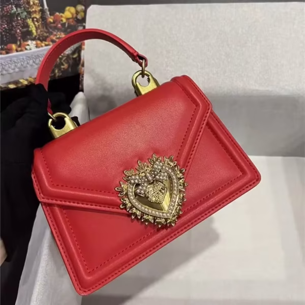 Elegant Top Lux DGG Layer Cow Leather Heart Bow Handbag Shoulder Slant Chain Bag Fashionable Flip Cover Small Square Bag - Image 3