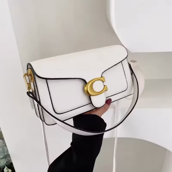 New Women's Small Square Bag Stylish Handbag with Exquisite Craftsmanship for Oblique and Shoulder Carry Versatile and Trendy