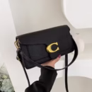 New Women's Small Square Bag Stylish Handbag with Exquisite Craftsmanship for Oblique and Shoulder Carry Versatile and Trendy